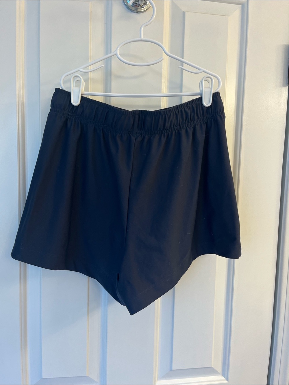 Women’s Old Navy and Gap Running Shorts Set of 3 — Navy, Black & Camo sizesmall - Picture 11 of 13